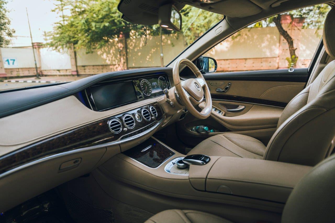 Mercedes S Class 500 prespective view