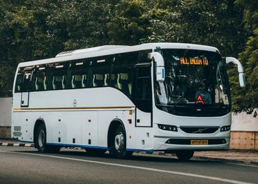 Luxury Buses on Rent, Hire Luxury Coaches | Luxury Buses Travel - KTC India
